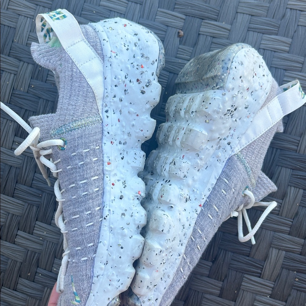 Women’s Nike Space Hippie 04 Shoes 7.5 - Picture 3 of 9